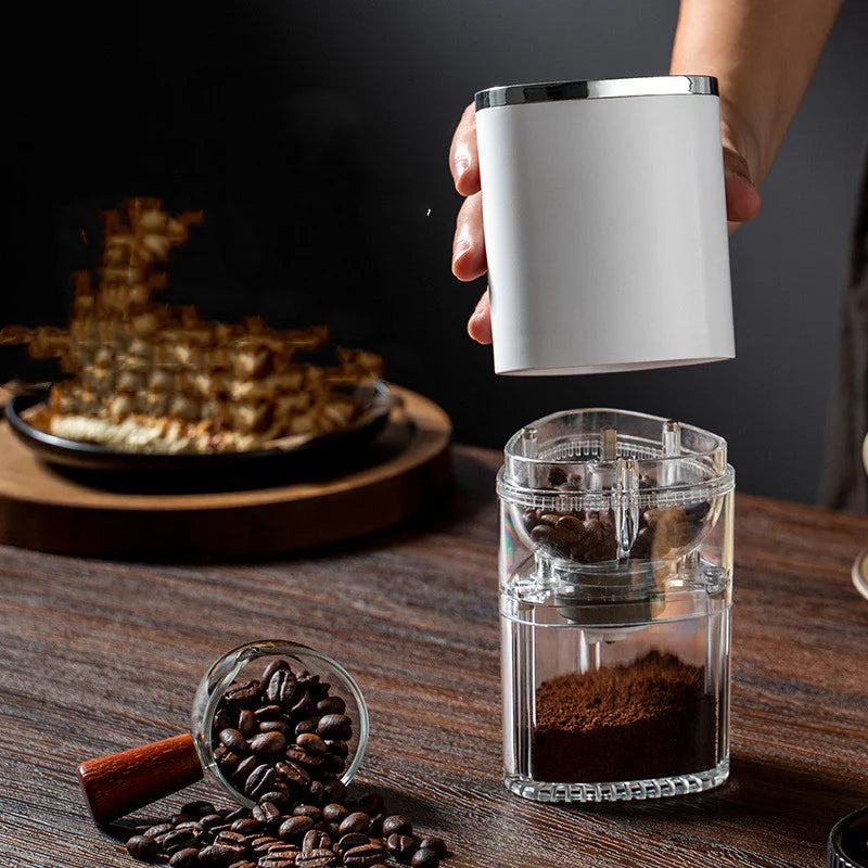 KaffeeKraft™ - Elektrische Mühle für perfekten Genuss.
